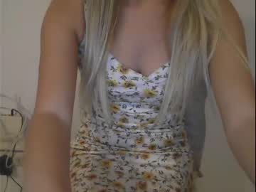 girl crempieblondie18x image #3980267