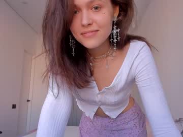 girl adriana_hill image #2090444