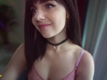 girl excitease image #2525225