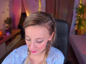 girl juicyandthepussyblvd image #2903467