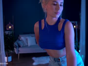 girl provocatrixx image #2845358