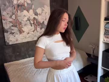 girl plumybun image #4071501