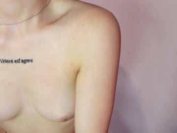 anna_royal_ every day cam