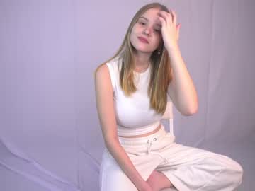 girl lover_chill image #3965550