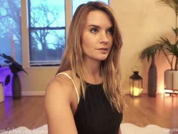 girl phoenix_taylor image #3735186