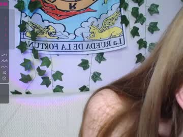 girl shycinderella image #3410109