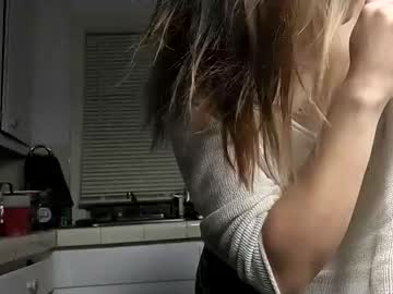 girl lovemelickmestickme image #3608309