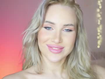 girl pearl_blonde image #1181095