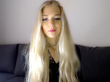 girl pervyblonde image #1937941