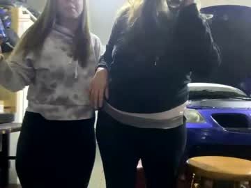girl garagesex22 image #736608
