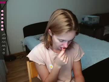 girl shy_mirabel image #2979074