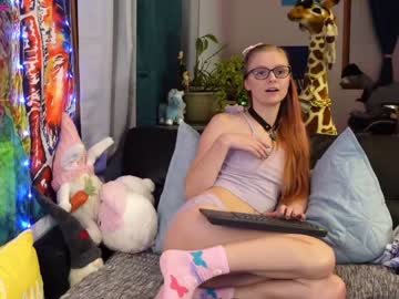 girl emmasky69 image #405897