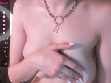 girl whitee_angel image #3422673