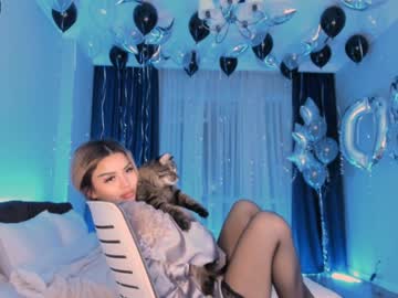 girl bae_suz image #726820