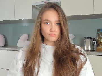 girl miaaperry image #3789418