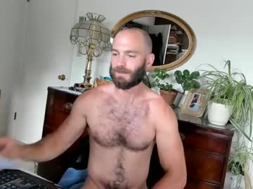 man mountainman220 image #3932859
