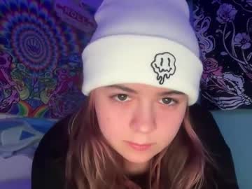 girl sillygoosey69 image #4008291