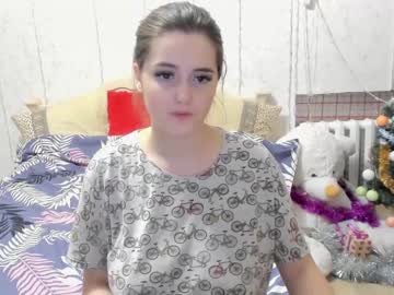 girl emmika_ image #3388485