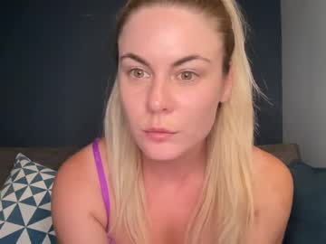 leannequeen113 every day cam