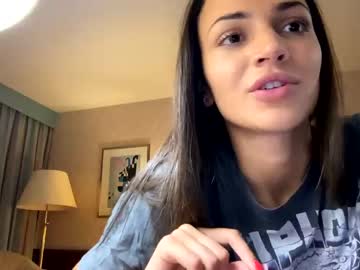 girl toocutetohandle image #2580818