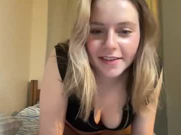 girl xolily image #4054250
