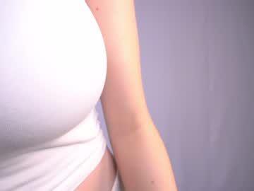 girl lover_chill image #3965553
