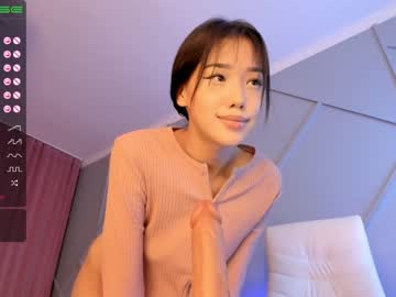 girl aerri_lee image #1299333