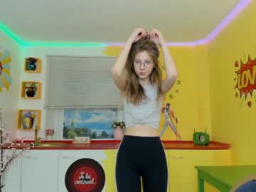 girl avis_ryan image #1081866