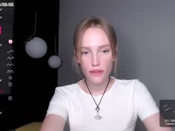 marie_blue1 every day cam