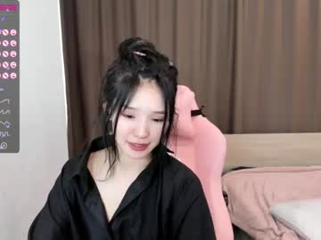 girl aisneon image #2059378