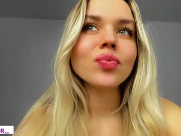 girl corni__ image #3798028