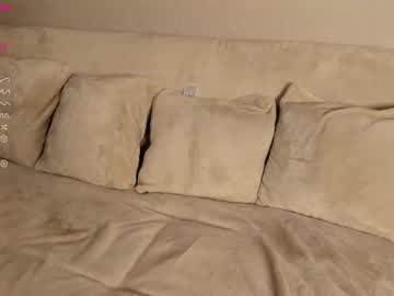 plushiebitch every day cam