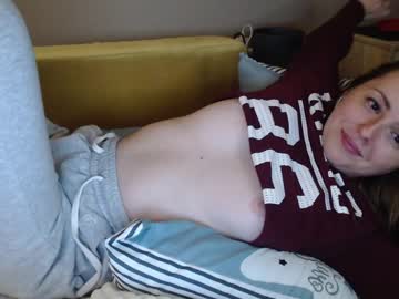 girl juicy_peach88 image #2572952