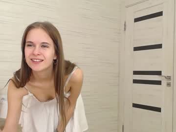girl olivia_nikolson image #1681955