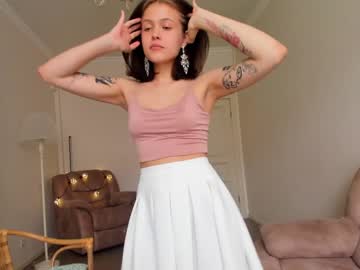 girl adriana_hill image #2182908