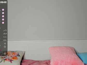 girl violet_henderson image #2005370