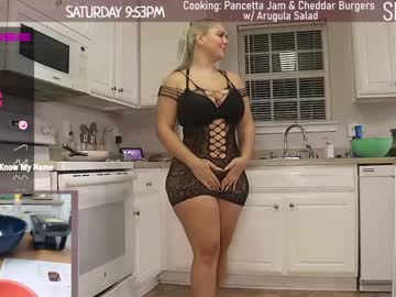 girl milavalentinax image #2667384