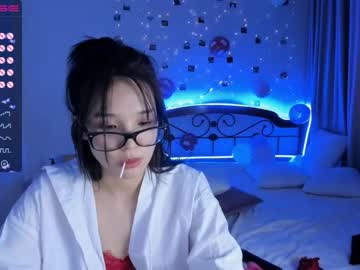 girl aisneon image #1377172