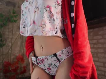 girl welcome2pleasureland image #1198795