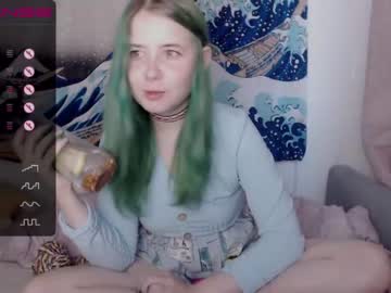 girl yoliverse image #2316211