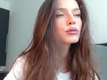 girl isia_slay image #2152637