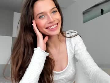 girl isia_slay image #2942229