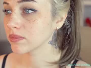 girl mia_milagros image #1785220