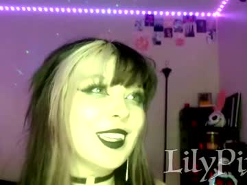 girl lilypixel image #3421302