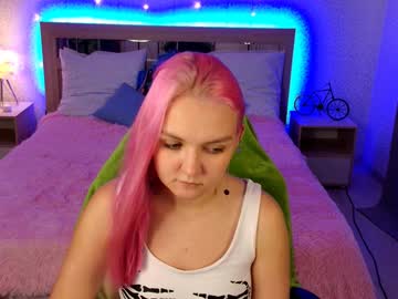 _opheliia_ every day cam