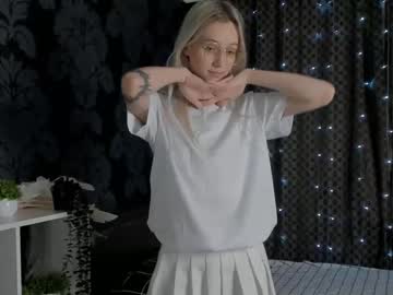 girl reynapain image #3961863