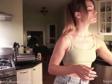 girl phoenix_taylor image #3520313