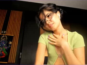 girl akino_17 image #1607728