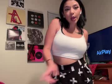 girl autumn_martinezz image #4023396