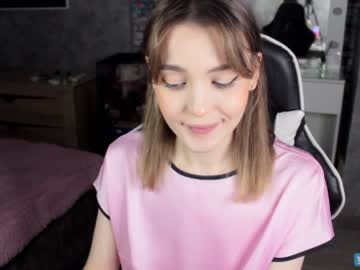 missmika_ every day cam